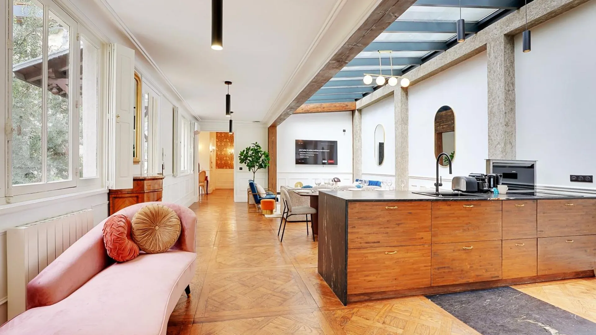 Exceptional - 3br-8p - Pantheon *